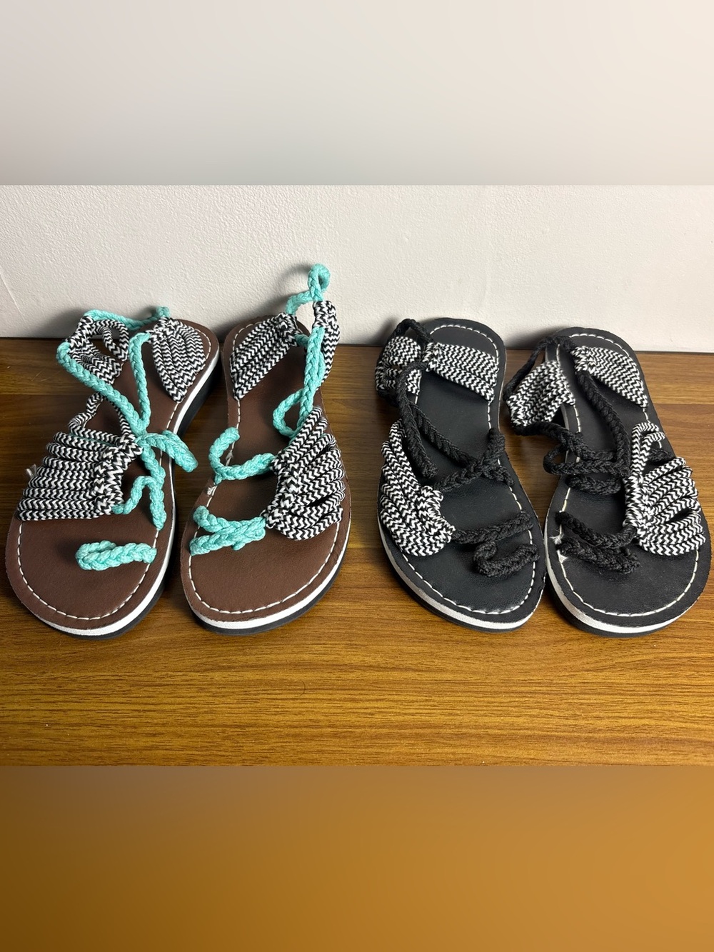 2 Pairs of Womens Braided Rope Sandals in Black and Teal Size 7.5